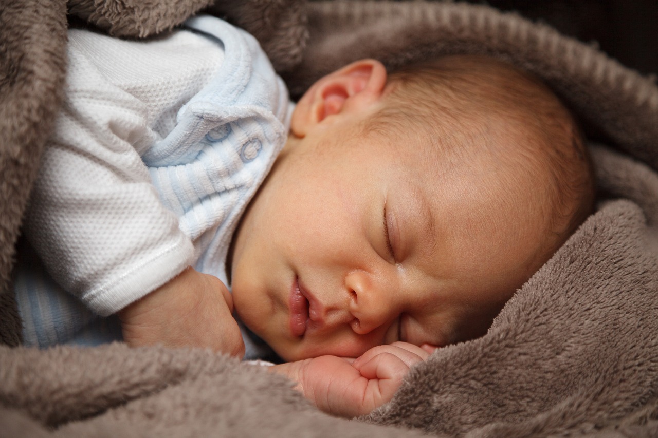 bébé allaitement